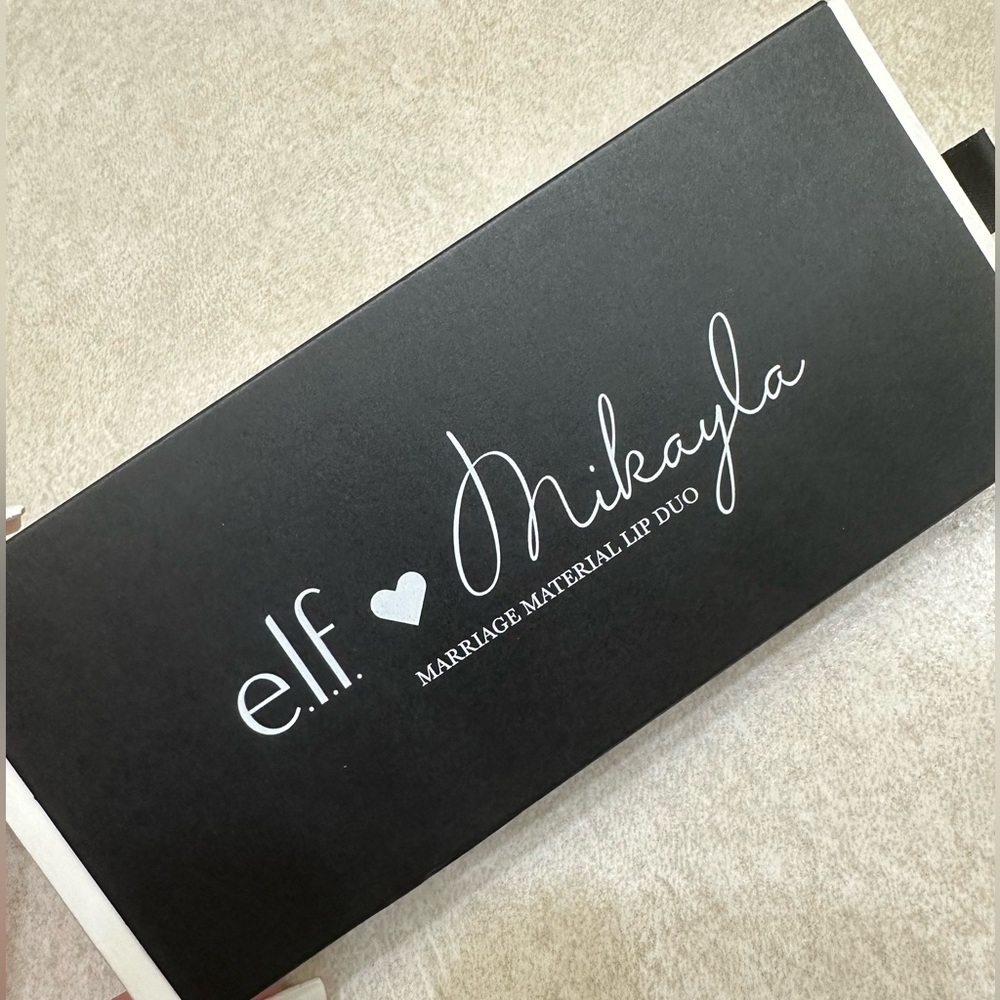 Elf Mikayla Marriage Material Lip Duo
